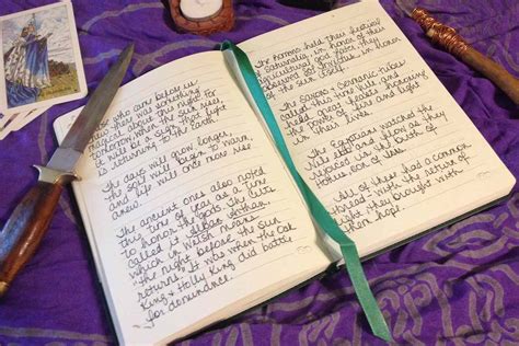 Connecting with the Elemental Forces: The Pwgqn Book of Shadows